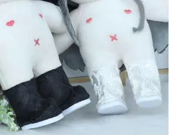 【新品未使用】漢服用靴  ぬい服 20cmぬい用 唐服 ブーツ 古風 ぬいぐるみ　ぬいぐるみ用　着せ替え　衣装　ぬい活 　推し活 　推しぬい　綿人形 　ちびぬい　ちびぐるみ 　無属性　棉花娃娃 コットンドール　人気　K-POP
