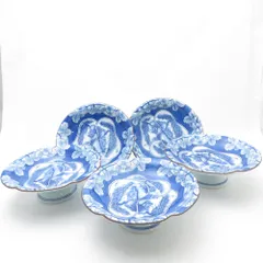 美品 有田焼 華山 染錦三ツ重瓢子山水絵 鉢 5枚 セット 向付 高台 深皿 プレート 和食器 SU8802X 染付三方瓢絵五寸多用皿 - 有田焼窯元 そうた窯