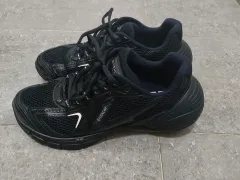 2025年最新】ジバンシー メンズ スニーカーの人気アイテム - メルカリ 