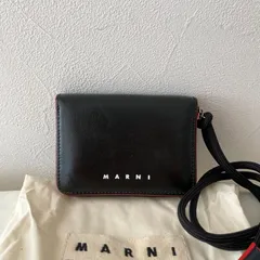 【新品】Marni（マルニ）ネックストラップ付き 財布のサムネイル