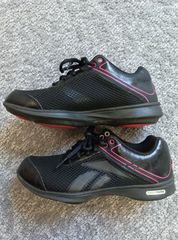 33‐6　Reebok　リーボック　レディース　スニーカー　ムービングエアー　23.5㎝