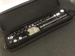 ヌーボ　スチューデント　プラスチック製フルート【中古】