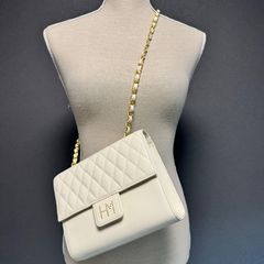 【24時間以内発送】 HM ハナエモリ ショルダーバッグ 斜め掛け レザー キルティング ホワイト
