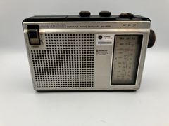 ジャンク National RF-007 AM/FMポータブルラジオ レトロ - メルカリ
