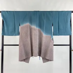 道中着 身丈92cm 裄丈68.5cm L 和装コート 幾何学模様 染め分け ぼかし 薄小豆 正絹 秀品 【中古】