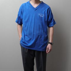 1980's MadeinUSA Printed V^neck T-Shirt "sportswear" 111289
