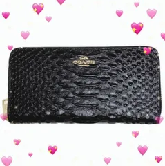 新品未使用品コーチエンボスドスネークレザー長財布『ブラック黒』メンズ.レディース 新品未使用品コーチエンボスドスネークレザー長財布『ブラック黒