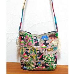 ナガ族 手刺繍ショルダーバッグ （両面使い） - メルカリ