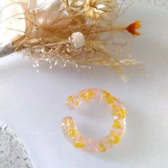 琉球ガラス　イヤーカフ　ハンドメイド　レジン　イエロー　ピンク