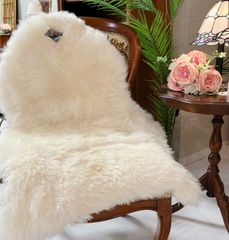 1匹物 約60×90cm ムートンラグ　長毛 　ラグマット　椅子　ソファ　オールシーズン 本物 リアル　ホワイト　アイボリー