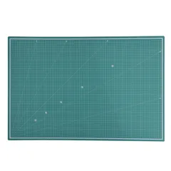 【迅速発送】M&M【両面使用可能で便利な10mm方眼&角度目盛付】TAKAGI カッティングマット 約900×600mm カッターマット カッターマット 作業マット A1 大判 グリーン 折り畳み 高儀 特大