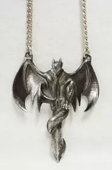 魔術士 オーフェン 牙の塔 ペンダント ドラゴンの紋章　現状 魔術士 オーフェン 牙の塔 ペンダント ドラゴンの紋章 現状