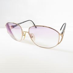 Item thumbnail for item e6ec691a-2eab-4ee1-a7d1-e43b760e3f0c