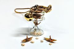 幸運を呼ぶ極小ミニ折鶴ストラップ　幸寿  星の砂入り　Origami Crane wiht strap