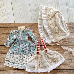 JANAYA ハンドメイド　ブライスblythe服　緑色花柄ワンピース 3点セット