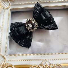 犬用リボン　バレッタ　ハンドメイド　ブラック　大人可愛い