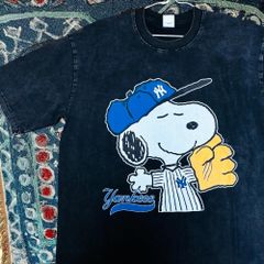 スヌーピー 野球 NY Ｔシャツ ティーシャツ ダメージ加工 Peanuts Snoopy 野球 NY ヤンキース 半袖 Tシャツ 新品 お洒落 XL 2XL レトロ 個性的 奇抜  攻め 前衛的 ビンテージリプリント vintage riprint 古着