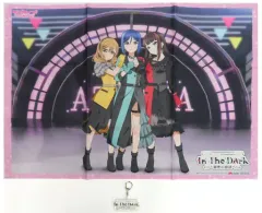 【中古】グッズセット B2布ポスター＆ライブロゴアクリルキーホルダー AZALEA  「ラブライブ!サンシャイン!! AZALEA First LOVELIVE!-In The Dark/*秘密の物語*/- Blu-ray Memorial BOX」 楽天ブッ