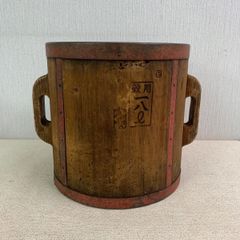 【フォロー割対象商品】時代物！　一斗枡　木製　古民具　古道具　古農具　木桶　樽　レトロ  Ｄ