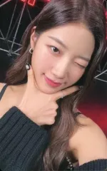 【中古】コレクションカード(女性) LE SSERAFIM/KAZUHA(カズハ)/裏面黒/CD「FEARLESS＜初回限定メンバーソロジャケット盤＞」(PDCN-5099)封入特典セルフィーフォトカード