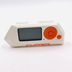 【全額返金保証】【最速発送】Flipper Devices Flipper Zero FLP-Z-W-R04(02)  美品 動作確認済