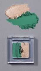 bobe プレスドアイシャドウ　ウィンディーグリーン＆スターゴールド　WINDYGREEN&STARGOLD