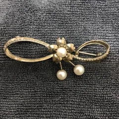 2025年最新】ミキモト リボン ブローチの人気アイテム - メルカリ