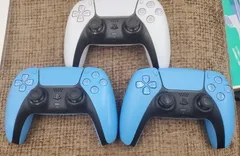 ジャンク扱い　PS5 ワイヤレスコントローラー　3つ