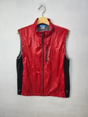 2025年最新】SALOMON ベストの人気アイテム - メルカリ