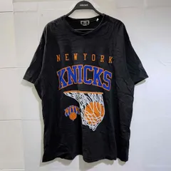 レア ナイキ キス ニックス コラボ マディソンジャケット ナイロン NBA 黒 キスがNBAニューヨーク・ニックスとの最新コラボコレクションを