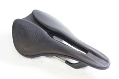 お値下げしましたセライタリア　　サドル　黒　バックスキン お値下げしましたセライタリア サドル 黒 バックスキン - メルカリ