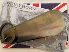 英国製アビーホーン♪かわいいベイラ～ベラ～！本水牛角靴べら型キーホルダー9cm N055