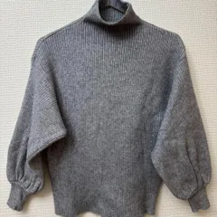 グレー バルーンスリーブ タートルネックセーター レディース