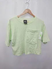 ◇ ⊂ NIKE ナイキ ショート丈 半袖 Tシャツ カットソー サイズS グリーン レディース E  【1506110013552】