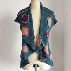 M.＆KYOKO マルチカラー ニットベスト新品タグ付 定価47300円 - メルカリ