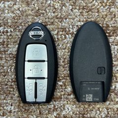スマートキー　４ボタン　日産　203-JN0530 S180144602 A2C96096805