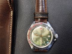 【レア】ソ連製 VOSTOK ボストーク 腕時計 革バンド・専用レザーケース付属／ミリタリー／CCCP／アンティーク／機械式 手巻き