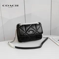 2024年最新】COACHパフィダイヤモンドキルティングの人気アイテム - メルカリ