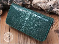 開運グリーンカラー ゴダン ガルーシャエイ革スティングレイ ラウンドファスナー長財布 8095Tan/SVDGR