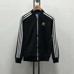 アディダス ブラック トラックジャージ