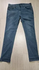 ストレッチ ライトブルーデニム スリムフィット 82