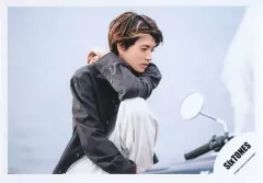 【中古】生写真(ジャニーズ) SixTONES/高地優吾/横型・膝上/シングル「Good Luck!/ふたり」MVオフショット/公式生写真