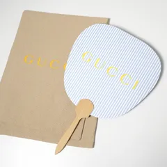 GUCCI うちわ２本セット 〈過去販売価格：１本28,030円／専用袋付き〉 GUCCI うちわ2本セット 〈過去販売価格：1本28,030円／専用袋