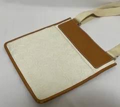 Salvatore Ferragamo サルバトーレ フェラガモ ショルダーバッグ ガンチーニ AU-21 4933