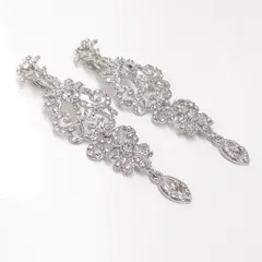 ♡イヤリング♡ラインストーン クリスタルシャンデリアドロップイヤリング シルバー