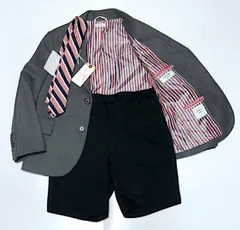 早い者勝ち！ほぼ未使用！【3点セット】THOM BROWNE トムブラウン ファミリア キッズ 8才/130 ジャケット＆パンツ＆ネクタイ フォーマル 卒業式 入学式　2A48