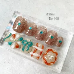 ネイルチップ カラフル 派手 ぷっくり ちゅるん 可愛い