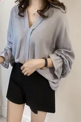 新品 M L XL レディース ブラウス 長袖 Vネック シャツ ライトグレー