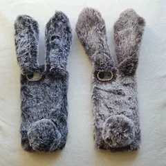 Apple iPhone 6 6s 7 8 SE2 SE3 用 モフモフ ラビット ファー ケース カバー ふわふわ 暖か 癒し うさ耳 まん丸おしり