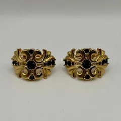 ◎【✨高級ブランド✨】NINA　RICCI　金　ニナリッチ　イヤリング　GOLD　耳飾り　セット　アクセサリー　ジュエリー　宝飾　金色　ゴールド　メタル　メタリック　デザイン　ブランド　おしゃれ　キラキラ　女性　レディース